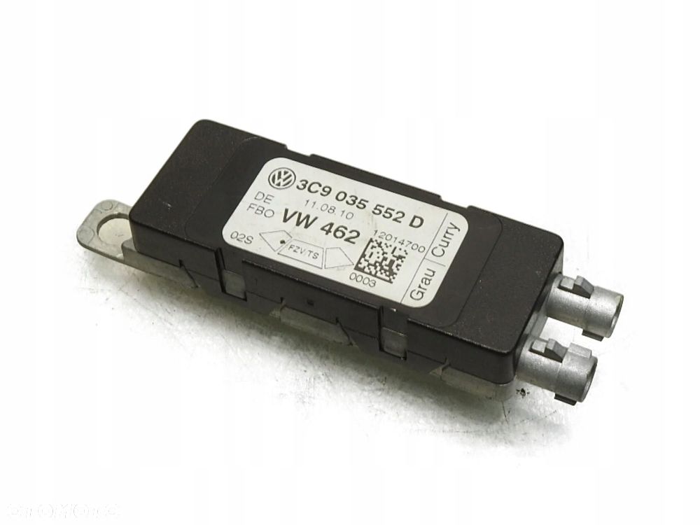 WZMACNIACZ ANTENY VW PASSAT B6 LIFT 3C9035552D - 1