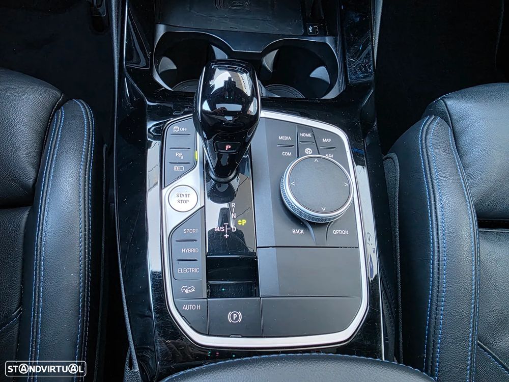 BMW X3 30 e xDrive Pack M Desportivo Pro - 42