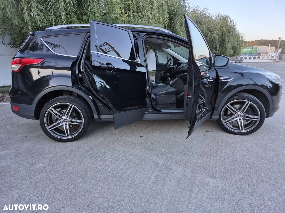 Ford Kuga 2.0 TDCi 4WD Titanium - 22