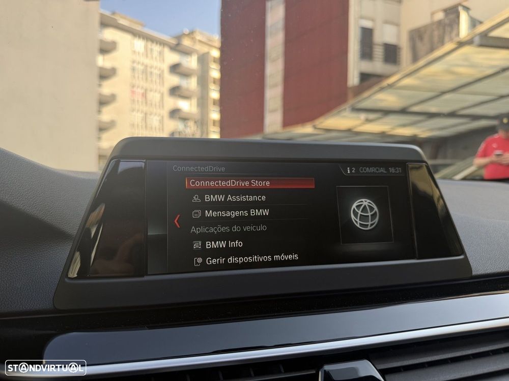 BMW 530 e iPerformance Line Luxury - 52