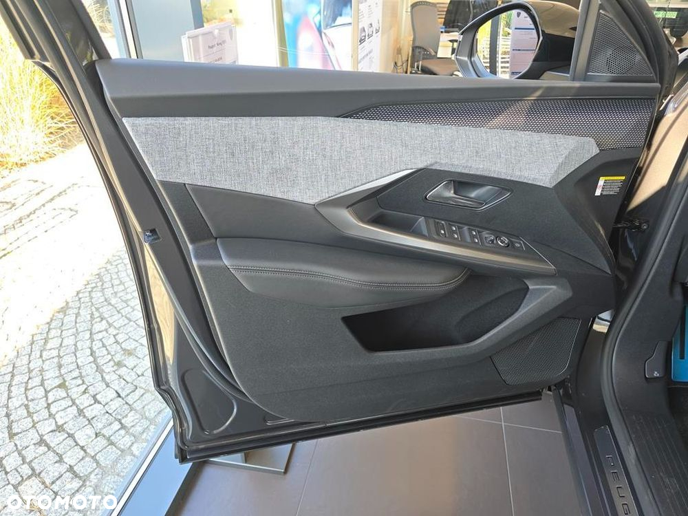 Peugeot 5008 1.2 PureTech mHEV GT S&S e-DCS6 - 10