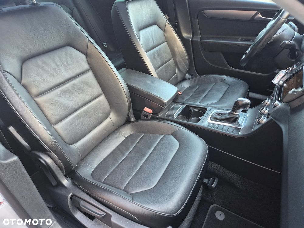 Volkswagen Passat 2.0 TDI DSG BlueMotion Technology Highline - 15
