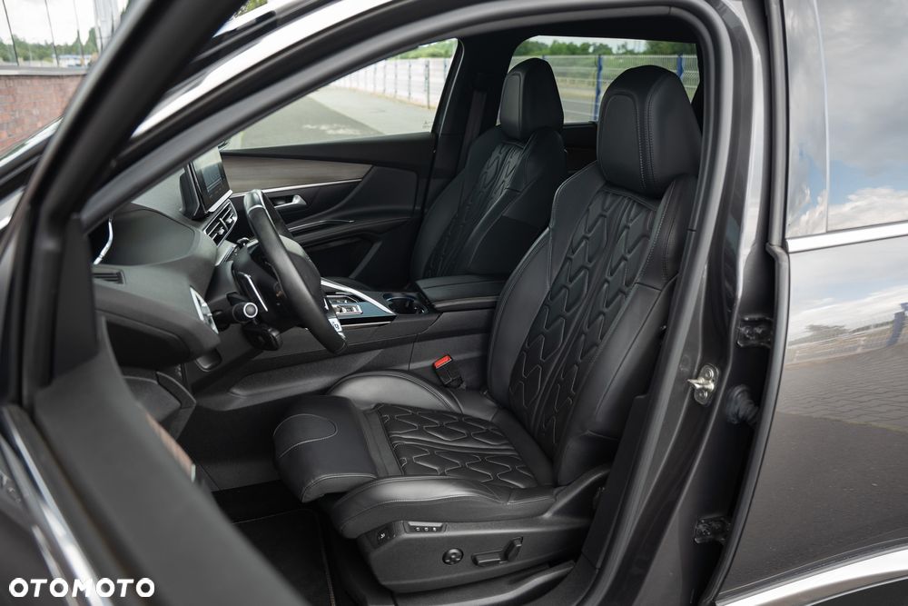Peugeot 5008 1.6 PureTech GT Pack S&S EAT8 - 22