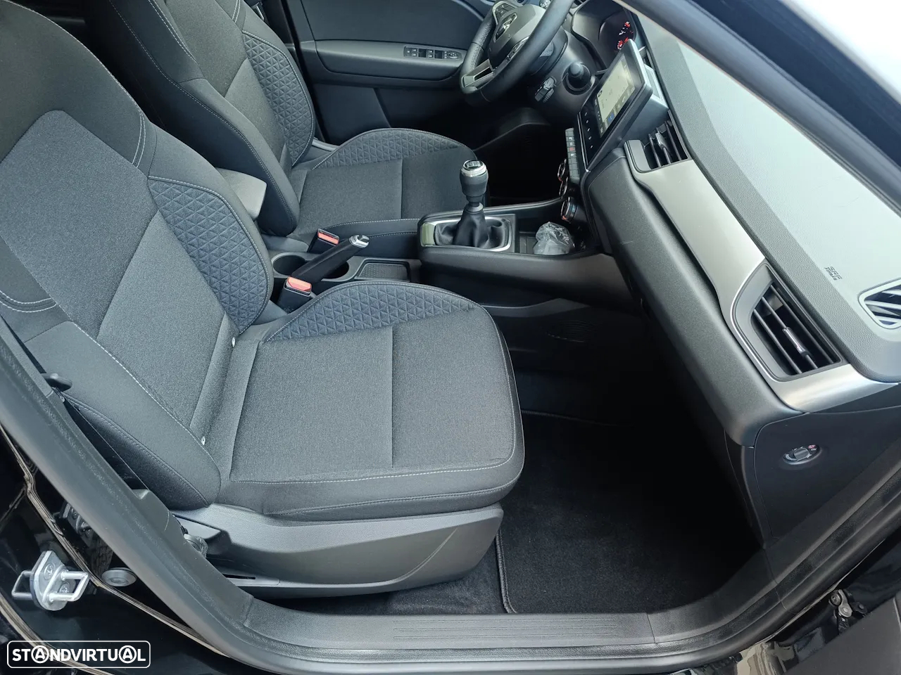 Renault Captur 1.0 TCe Exclusive Bi-Fuel - 23