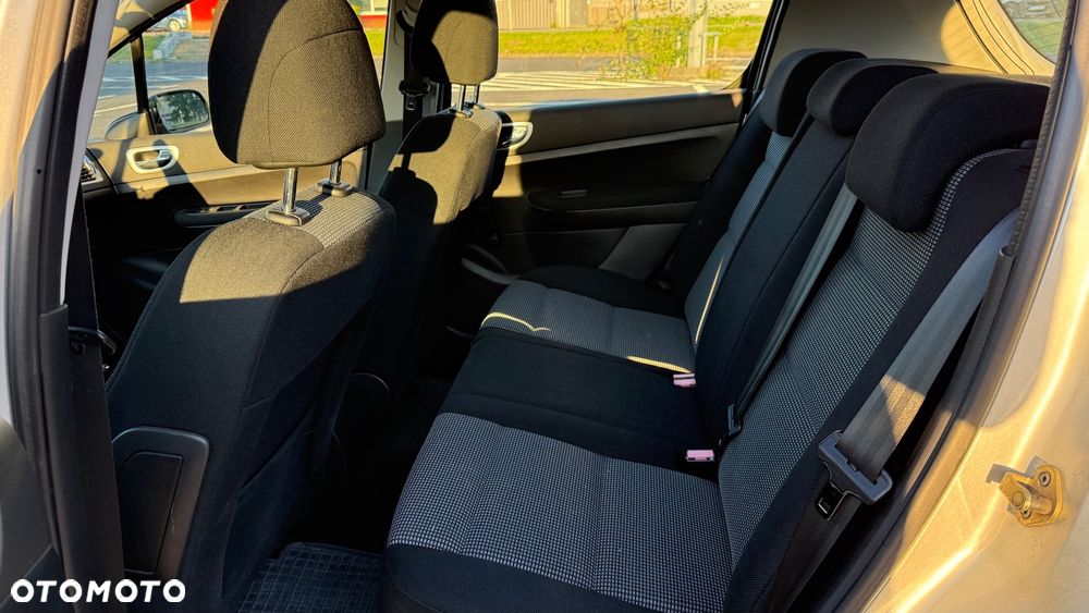 Peugeot 307 1.6 HDI Trendy - 15
