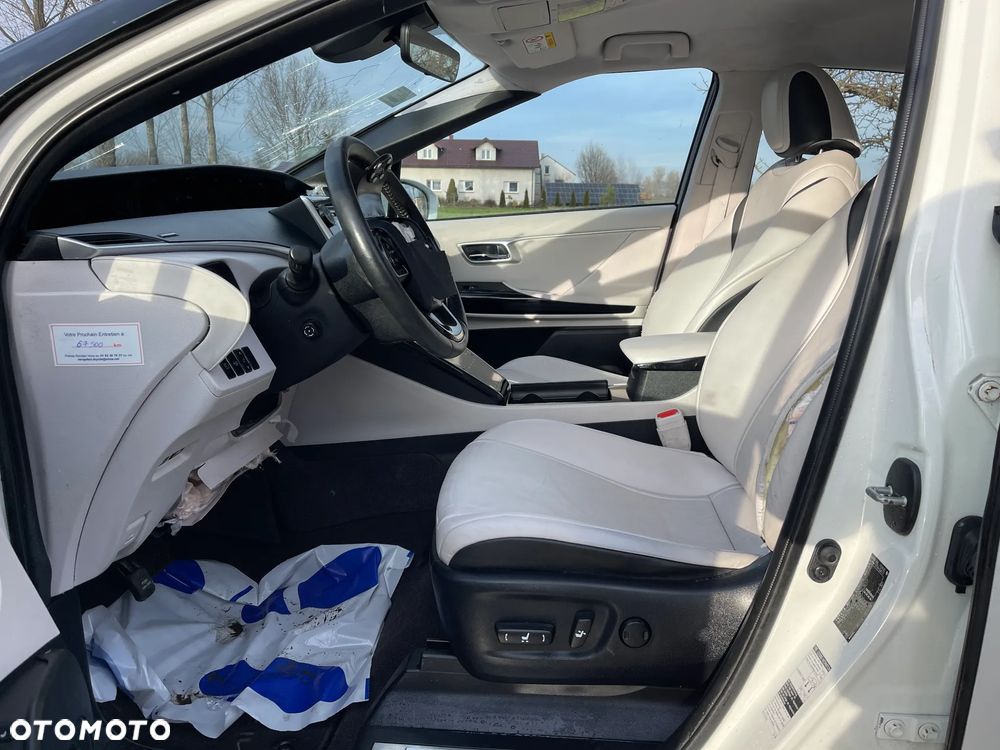 Toyota Mirai - 14
