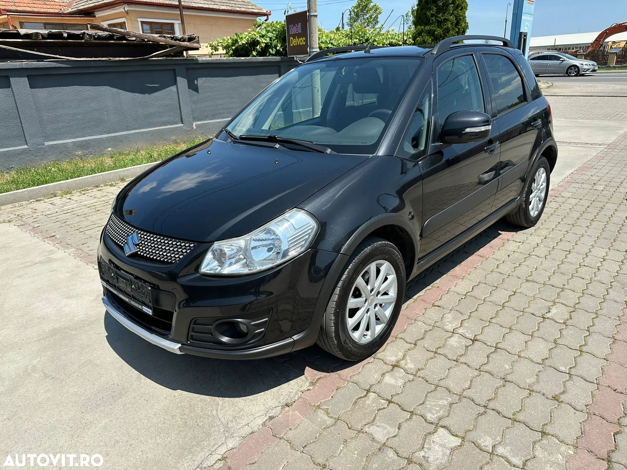 Suzuki SX4 1.6 4WD NAVI - 1