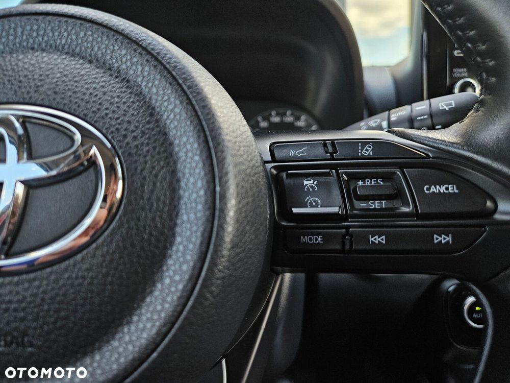 Toyota Yaris - 19