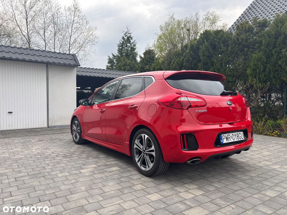 Kia Ceed 1.6 CRDi 136 DCT ISG GT Line - 4