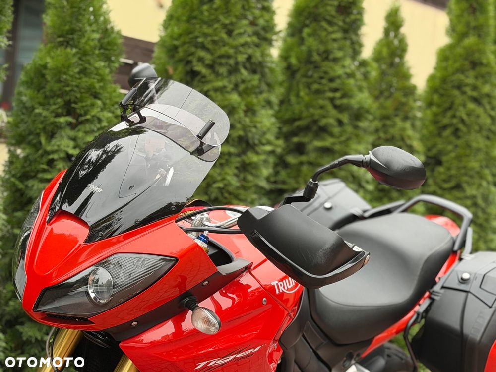 Triumph Tiger - 18