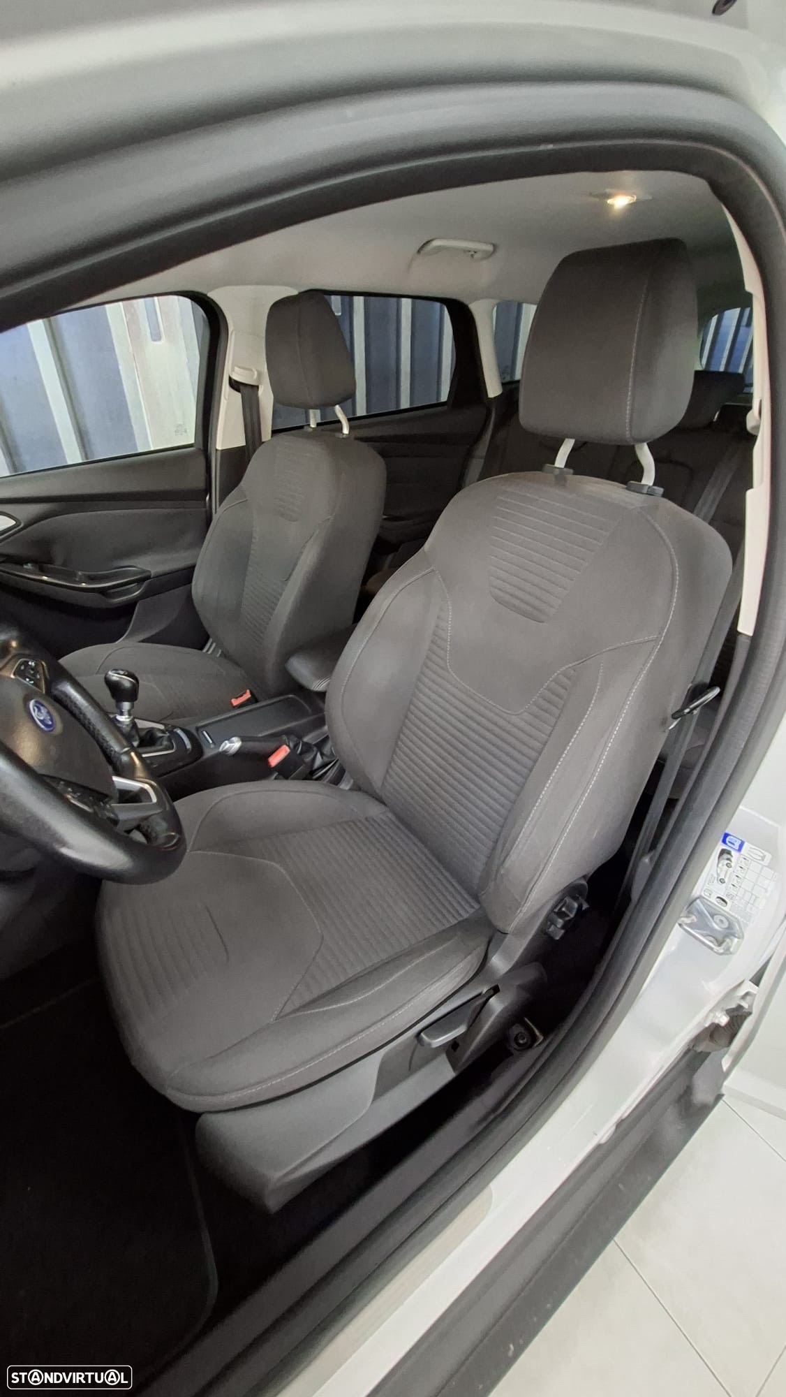 Ford Focus SW 1.5 TDCi Titanium - 10