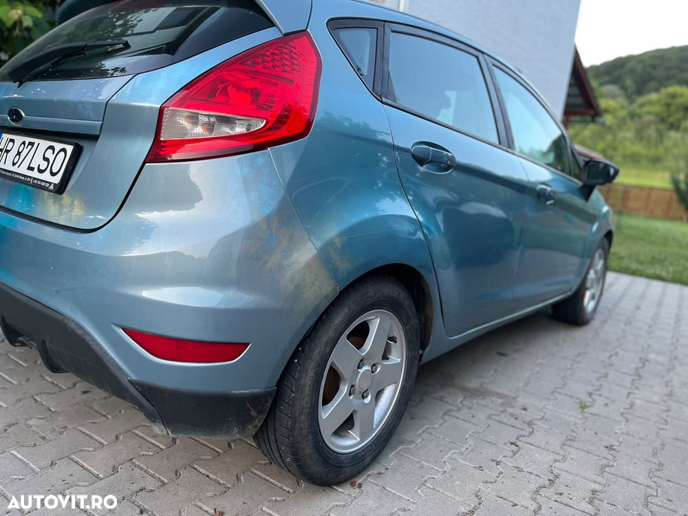 Ford Fiesta 1.25i Trend - 12