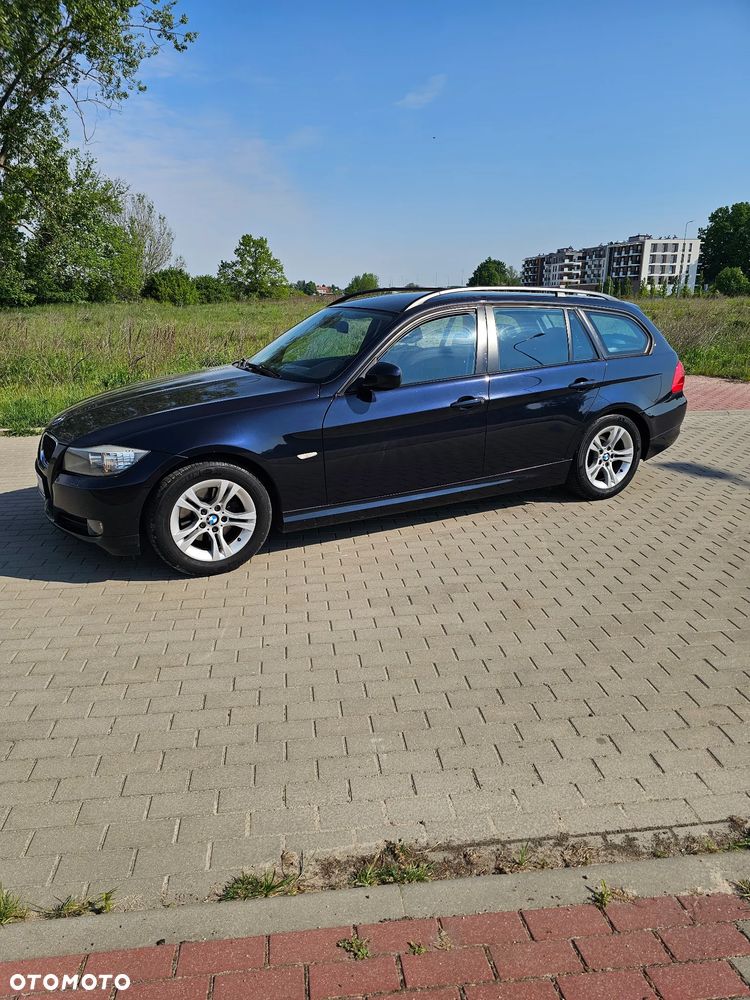 BMW Seria 3 318i Edition Lifestyle - 4