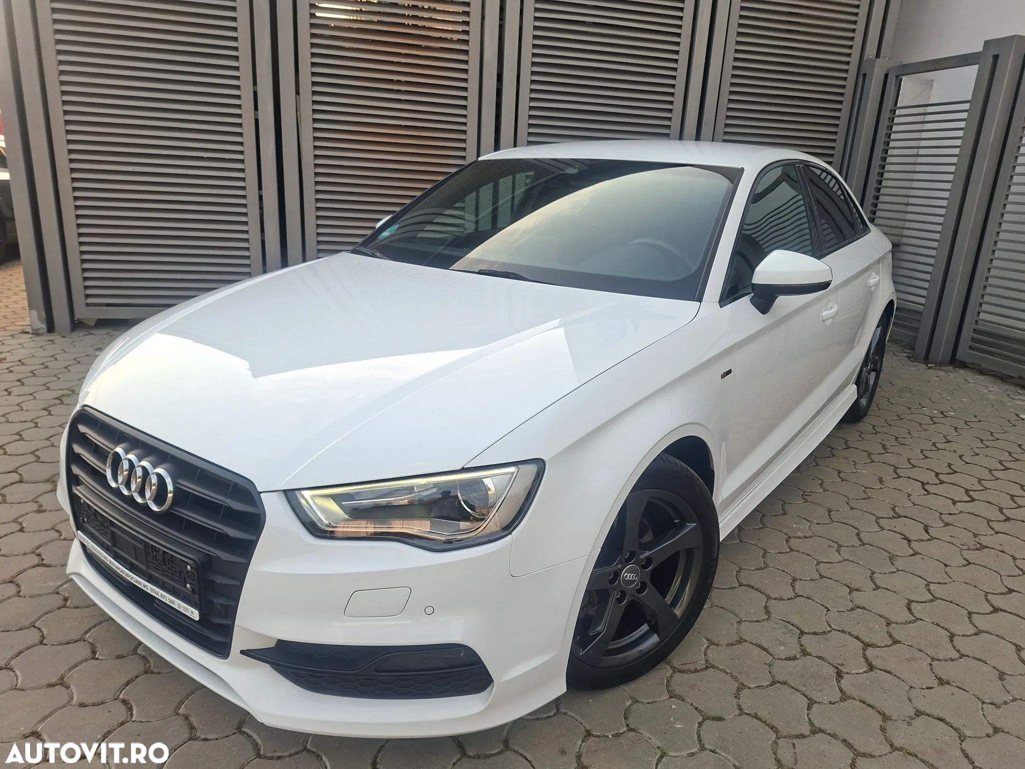 Audi A3 2.0 TDI Limousine (clean diesel) S tronic S line Sportpaket - 1