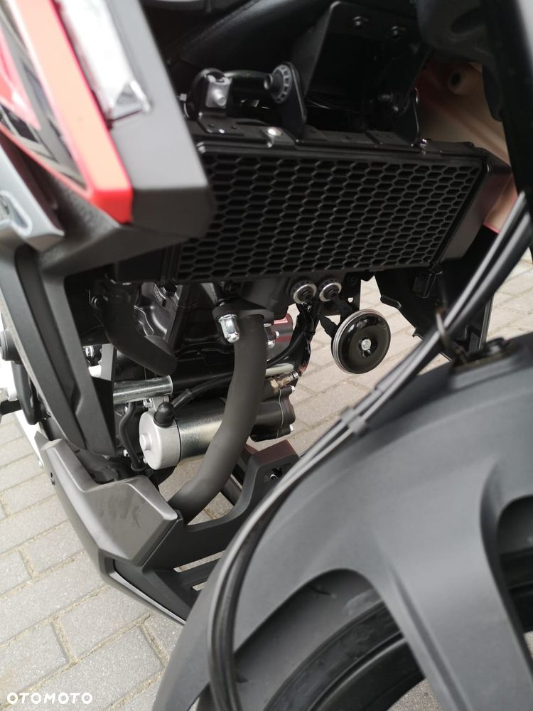 VOGE R125S - 16