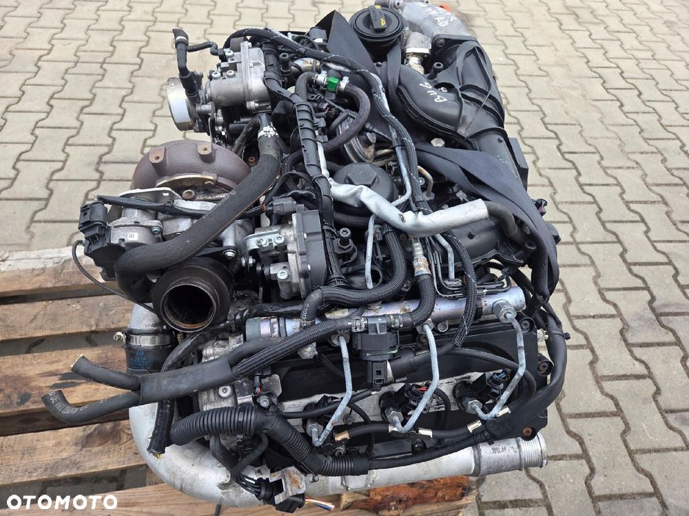 SILNIK AUDI Q7 4L VW TOUAREG 3.0 TDI BUG GOŁY - 2