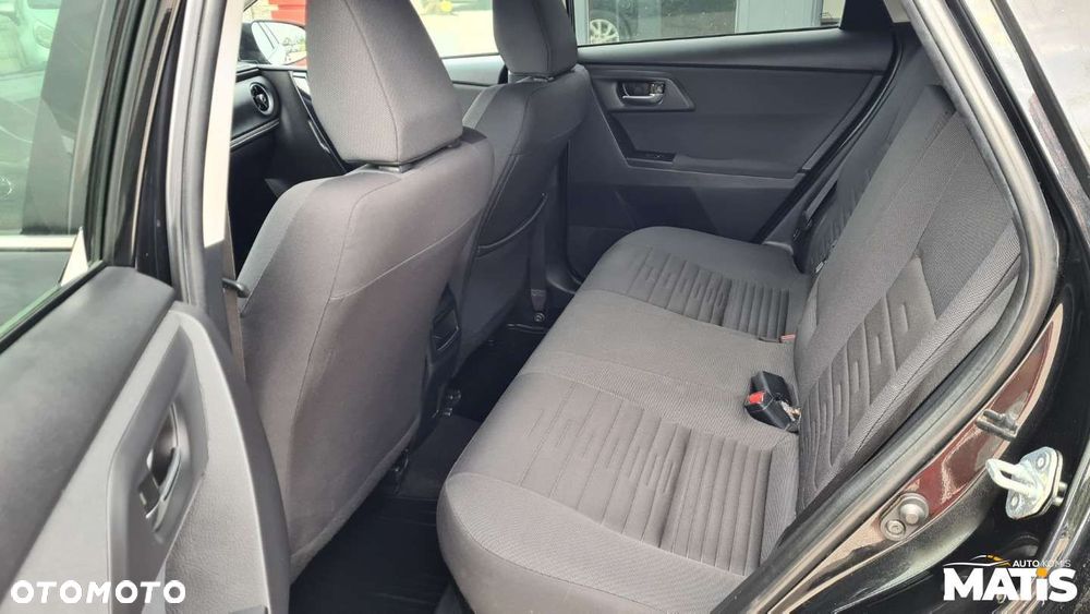 Toyota Auris - 20