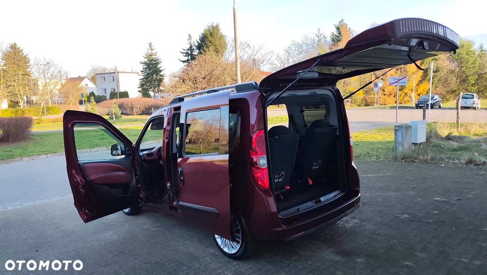 Fiat Doblo 2.0 16V Multijet lang Lounge - 12