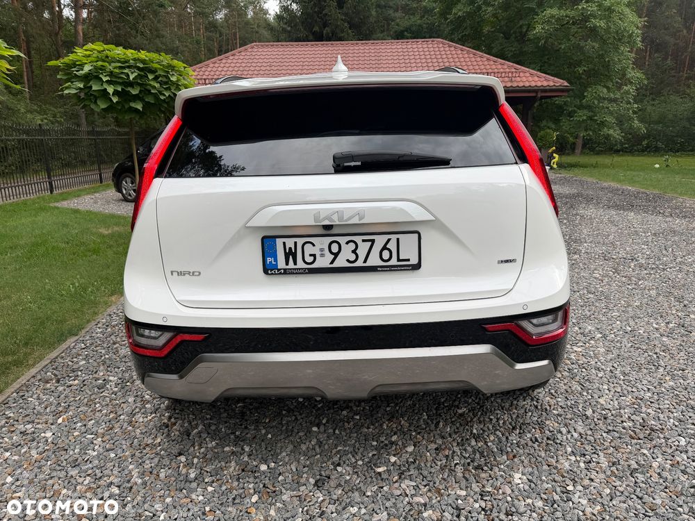 Kia Niro 1.6 GDI Hybrid Business Line - 11