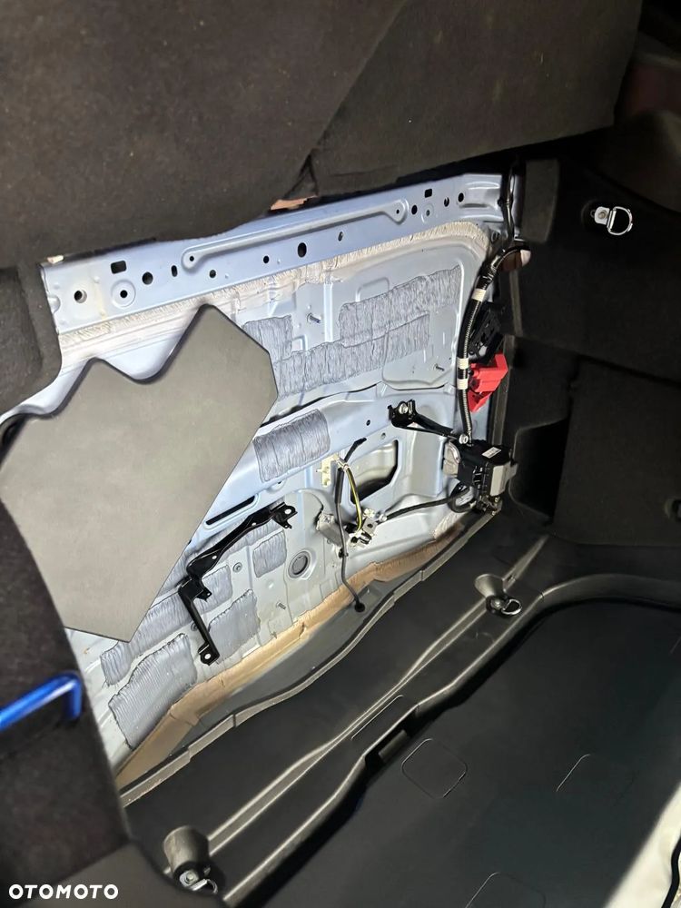 Toyota C-HR 2.0 Hybrid Premiere Edition - 4