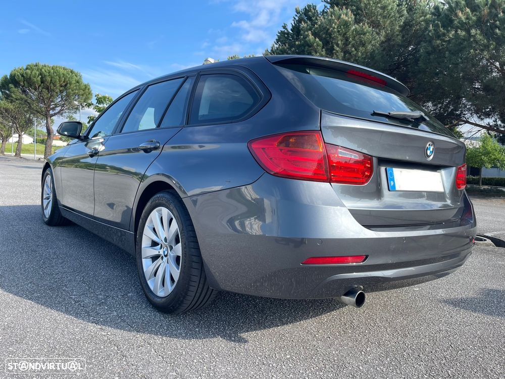 BMW 318 d Luxury Line - 11