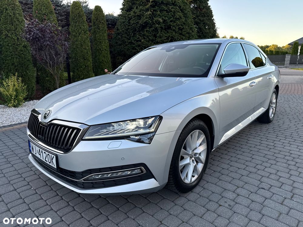Skoda Superb 2.0 TDI SCR 4x4 Style DSG - 3