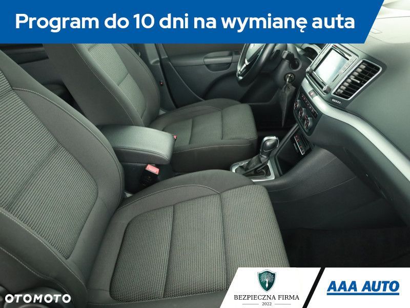 Volkswagen Sharan - 8