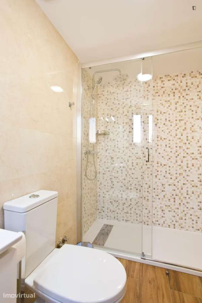 Apartamento com 1 quartos - localizado em Santo Ildefonso Porto - Grande imagem: 3/15