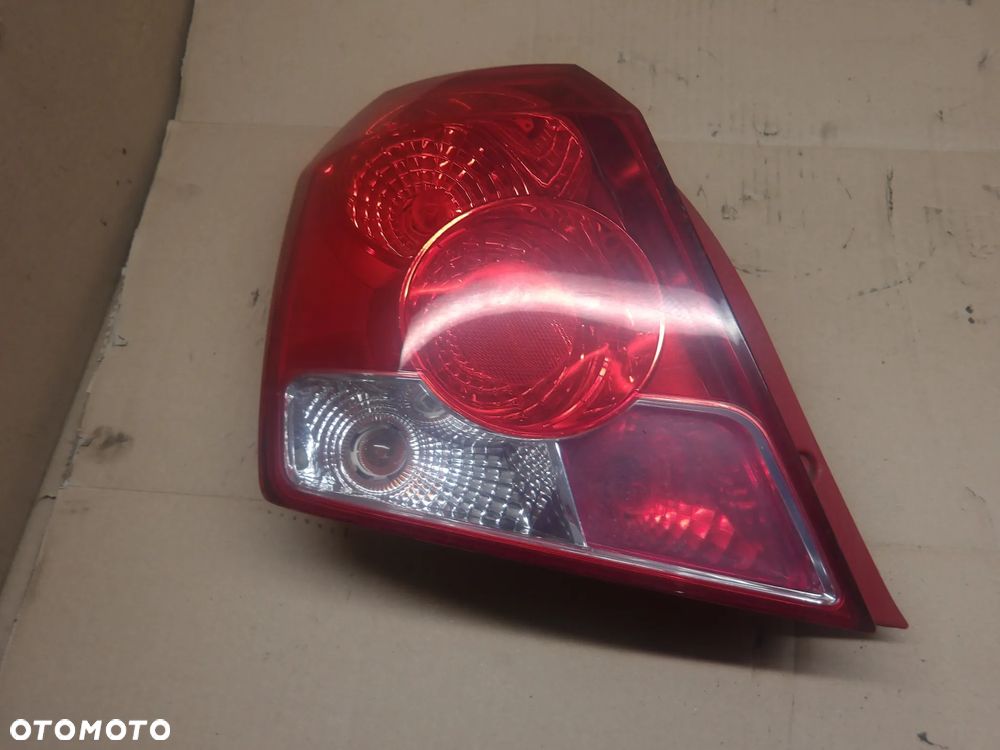 DAEWOO KALOS 1.4B LAMPA PRAWA LEWA TYŁ TYLNA - 4