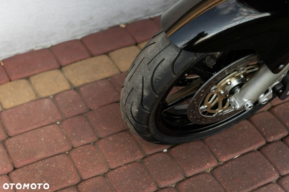 Honda VFR - 7