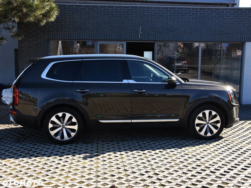 Kia Telluride - 2
