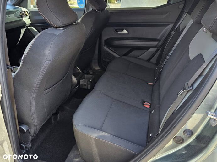 Dacia Duster 1.6 Full Hybrid 140 Extreme MMT - 7