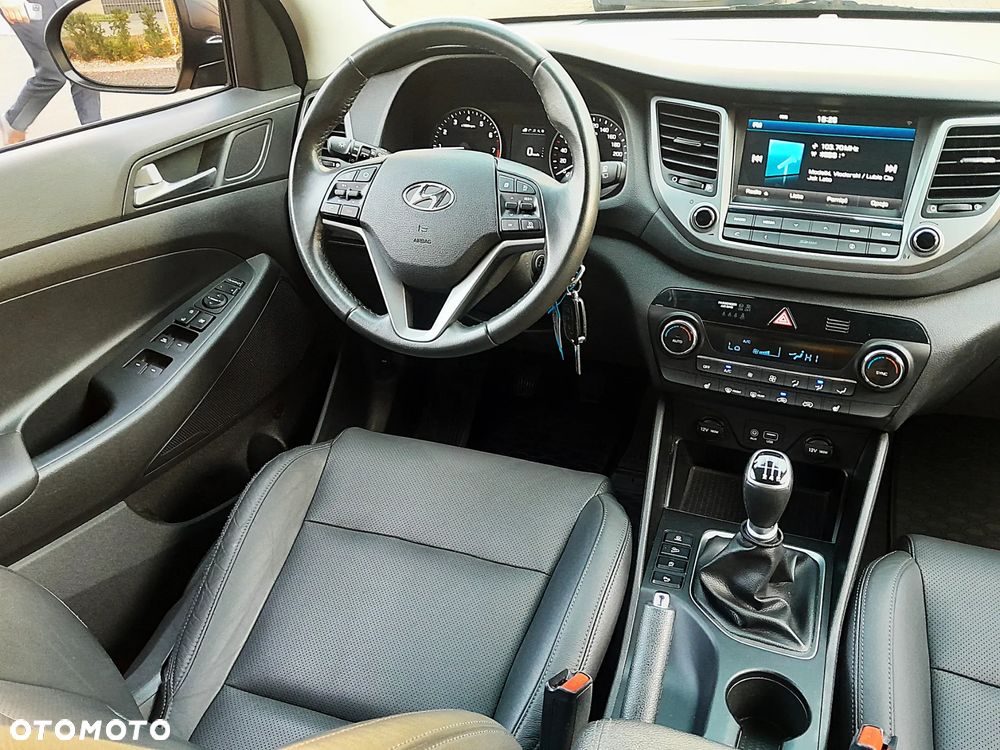 Hyundai Tucson blue 1.6 GDi 2WD Passion - 14