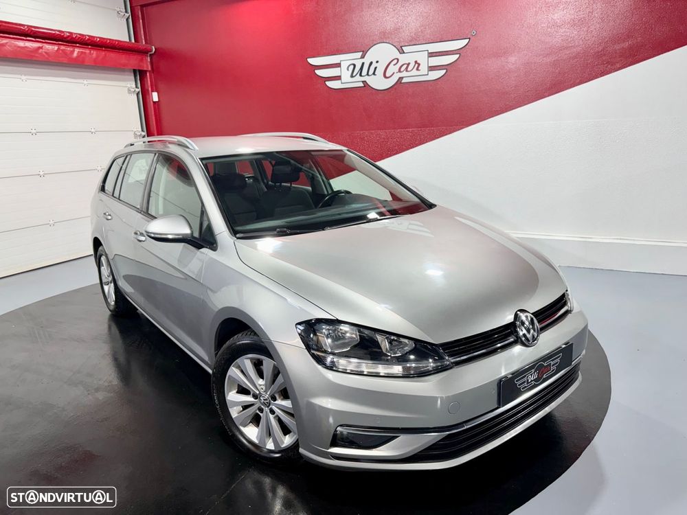 VW Golf Variant 1.6 TDi Confortline - 11