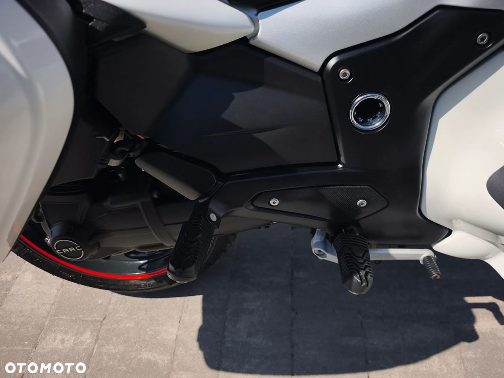 Moto Guzzi Norge - 7