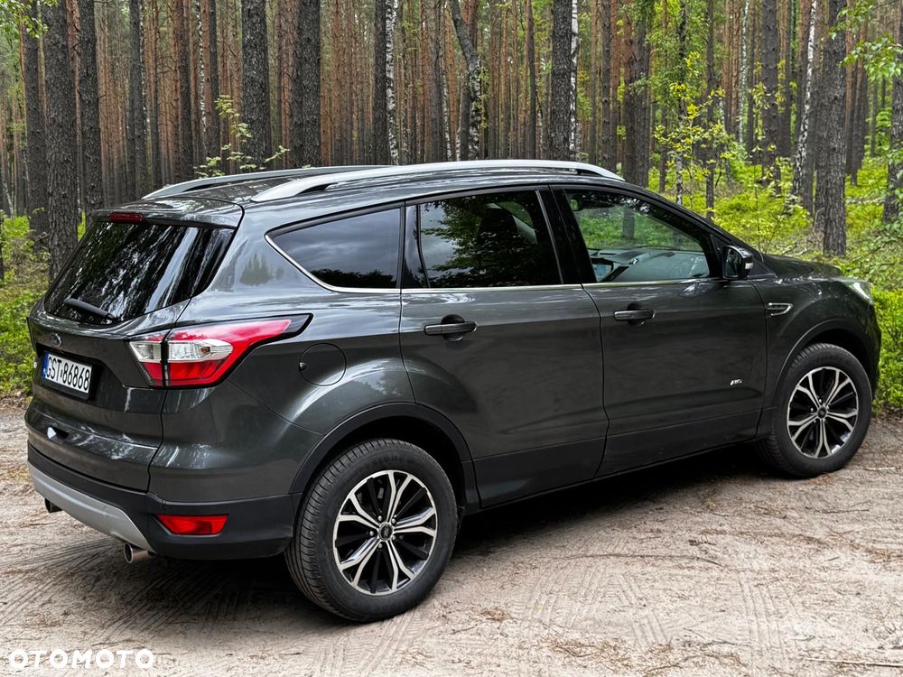 Ford Kuga 2.0 TDCi 4x4 Titanium - 14