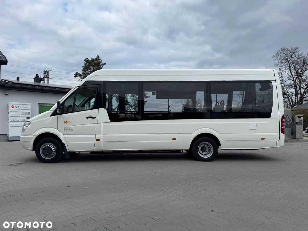 Mercedes-Benz Sprinter - 17