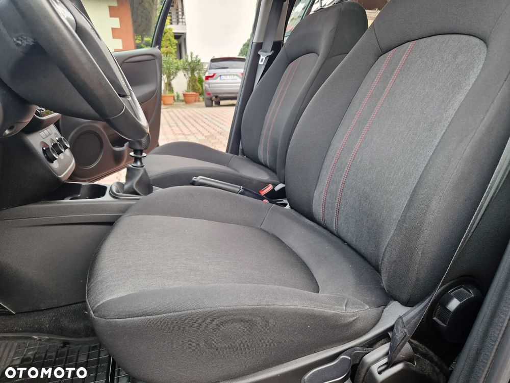 Fiat Punto 1.4 Easy S&S Euro6 - 24