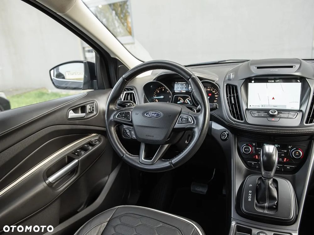 Ford Kuga 2.0 TDCi 4x4 Vignale - 28