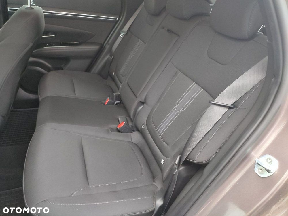 Hyundai Tucson - 16