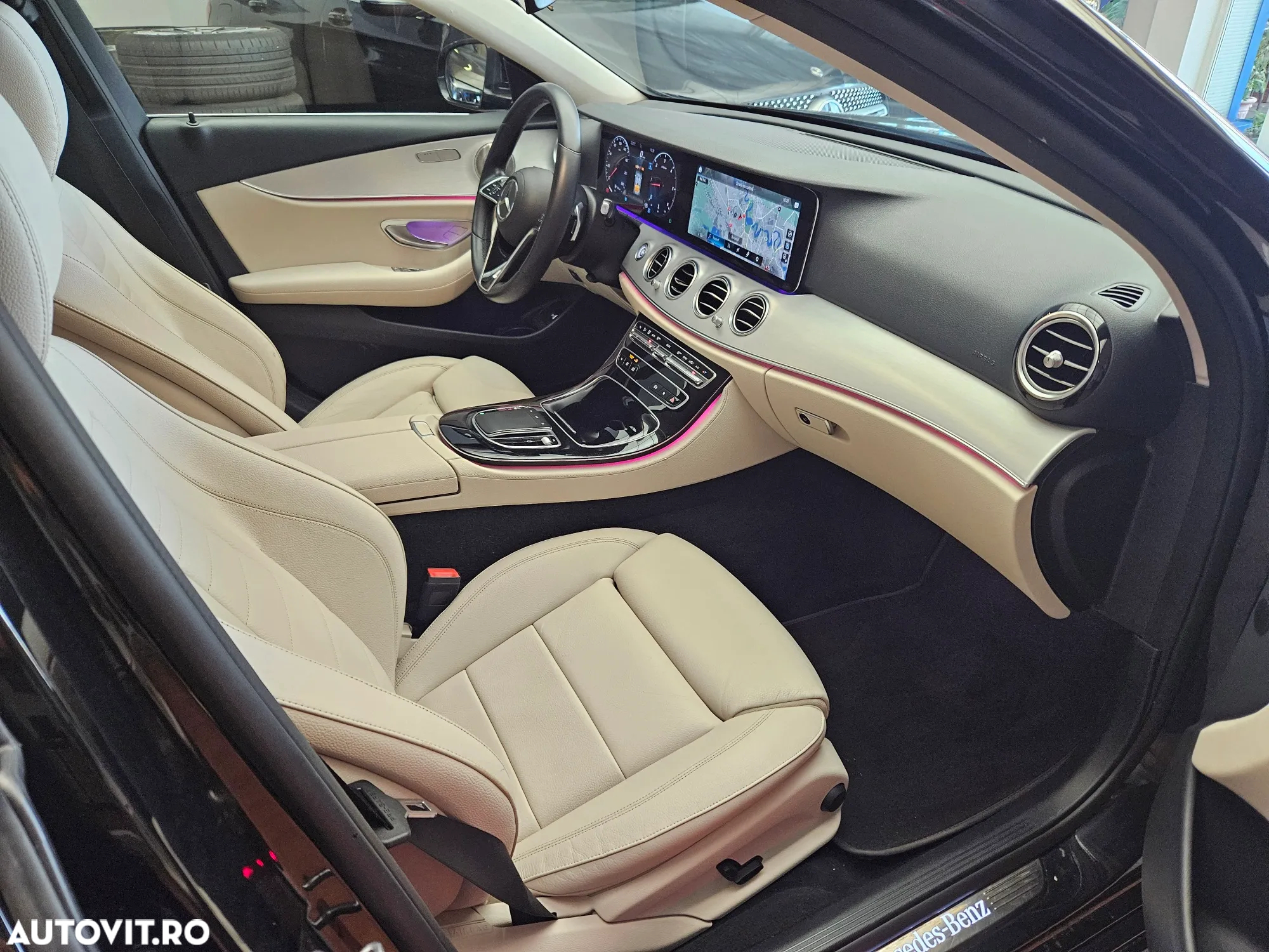 Mercedes-Benz E 220 d 4Matic 9G-TRONIC Avantgarde - 12