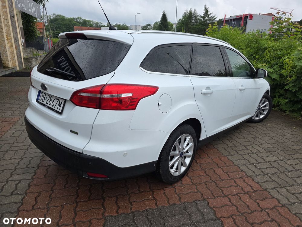 Ford Focus 1.0 EcoBoost STart-Stopp-System TITANIUM DESIGN - 8