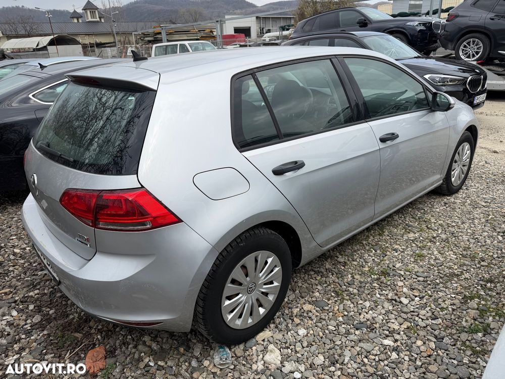 Volkswagen Golf 1.6 TDI BMT Comfortline - 6