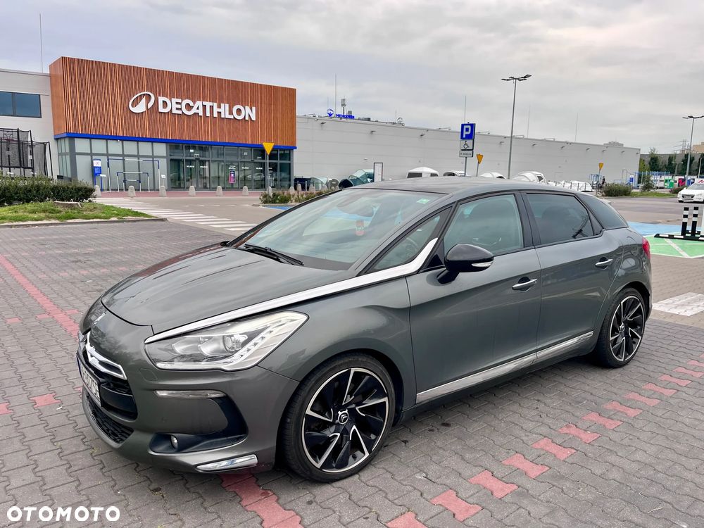Citroën DS5 2.0 HDi SportChic - 1