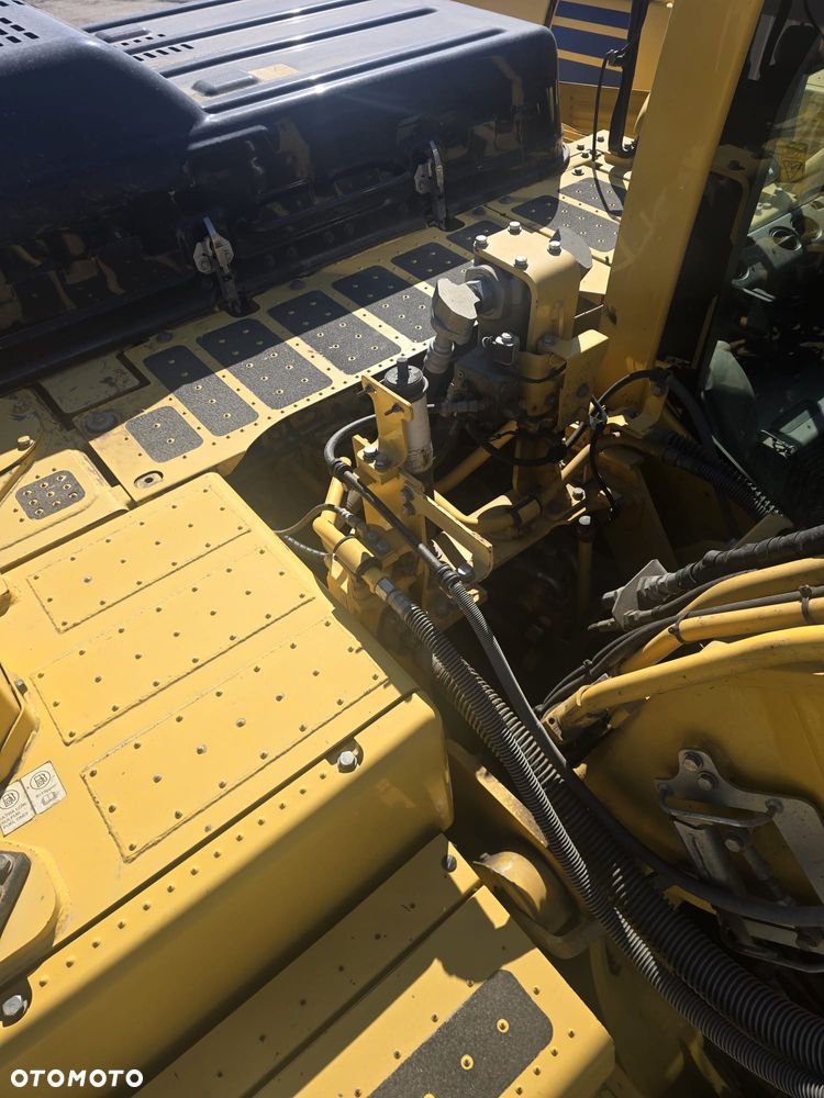 Komatsu PC 210 LC-11 Intelligent GPS - 12