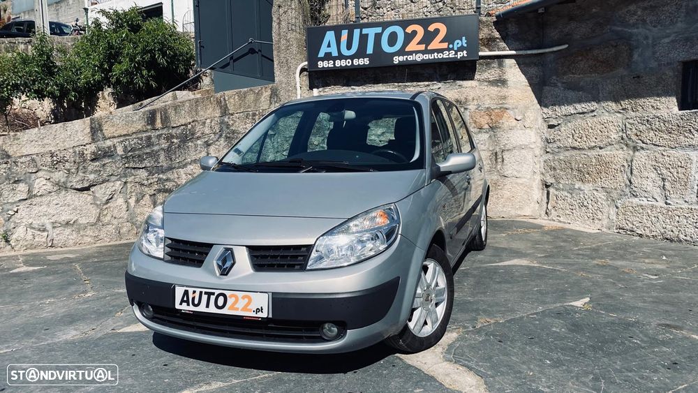 Renault Scénic 1.5 dCi Confort - 2