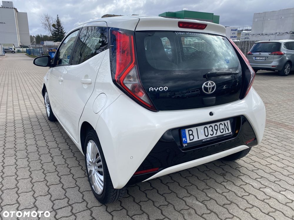 Toyota Aygo 1.0 VVT-i Color Edition - 12