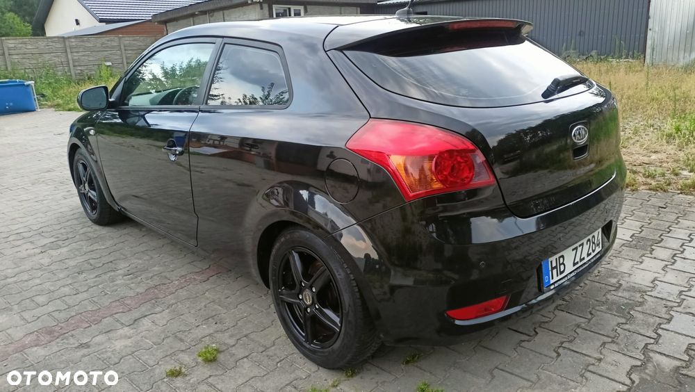 Kia ProCeed 1.6 CVVT Spirit - 4