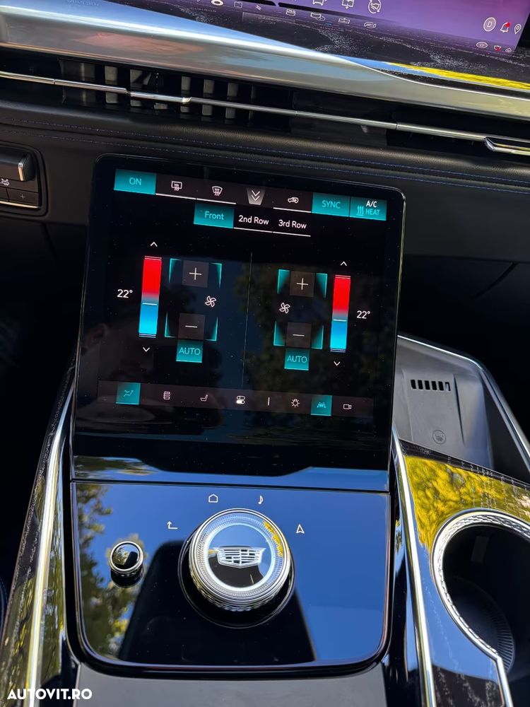 CADILLAC Escalade 2026 — imagine 20
