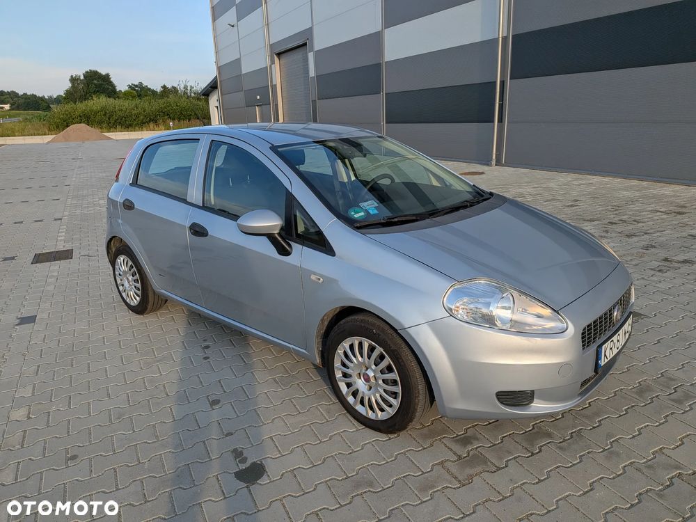 Fiat Grande Punto 1.4 8V - 13